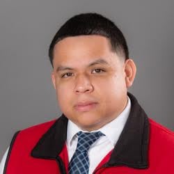 Staff member Carlos Gomora from ID_1fe10cef2f65