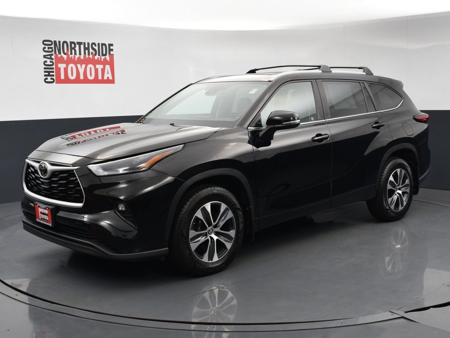 2023 Toyota Highlander XLE - Photo 8