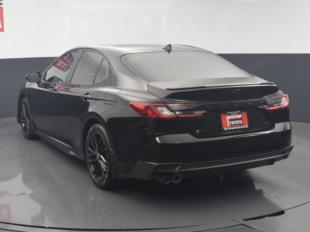 Used 2025 Toyota Camry SE Car