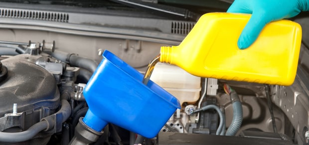 Changing automobile oil