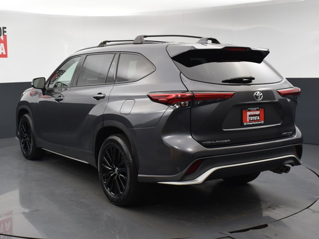 Used 2023 Toyota Highlander XSE Sport Utility