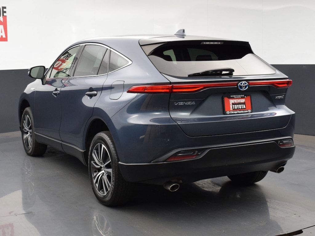 Used 2021 Toyota Venza LE Sport Utility