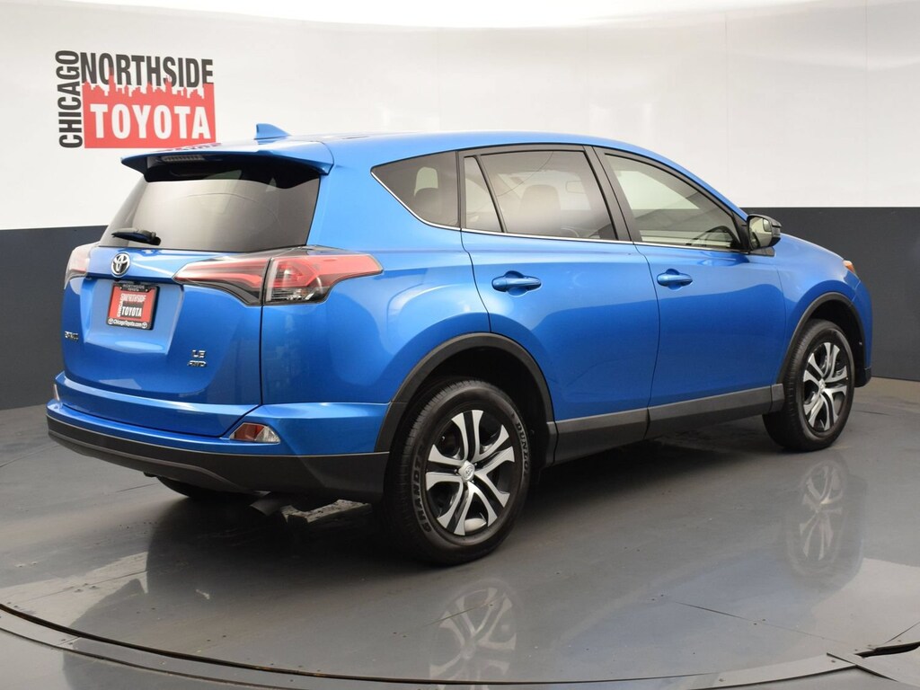 Used 2018 Toyota RAV4 LE Sport Utility