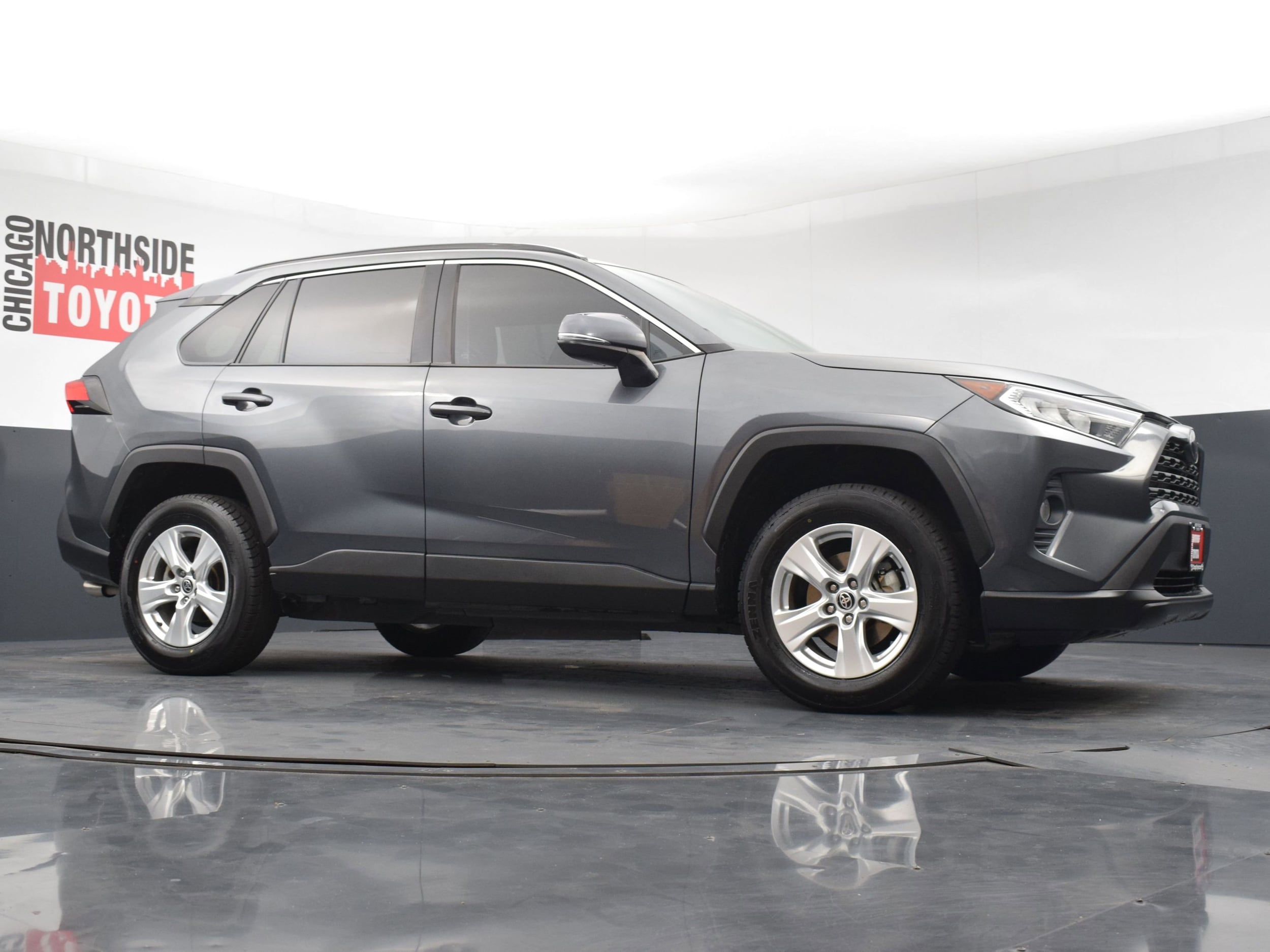 2021 Toyota RAV4 XLE - Photo 27