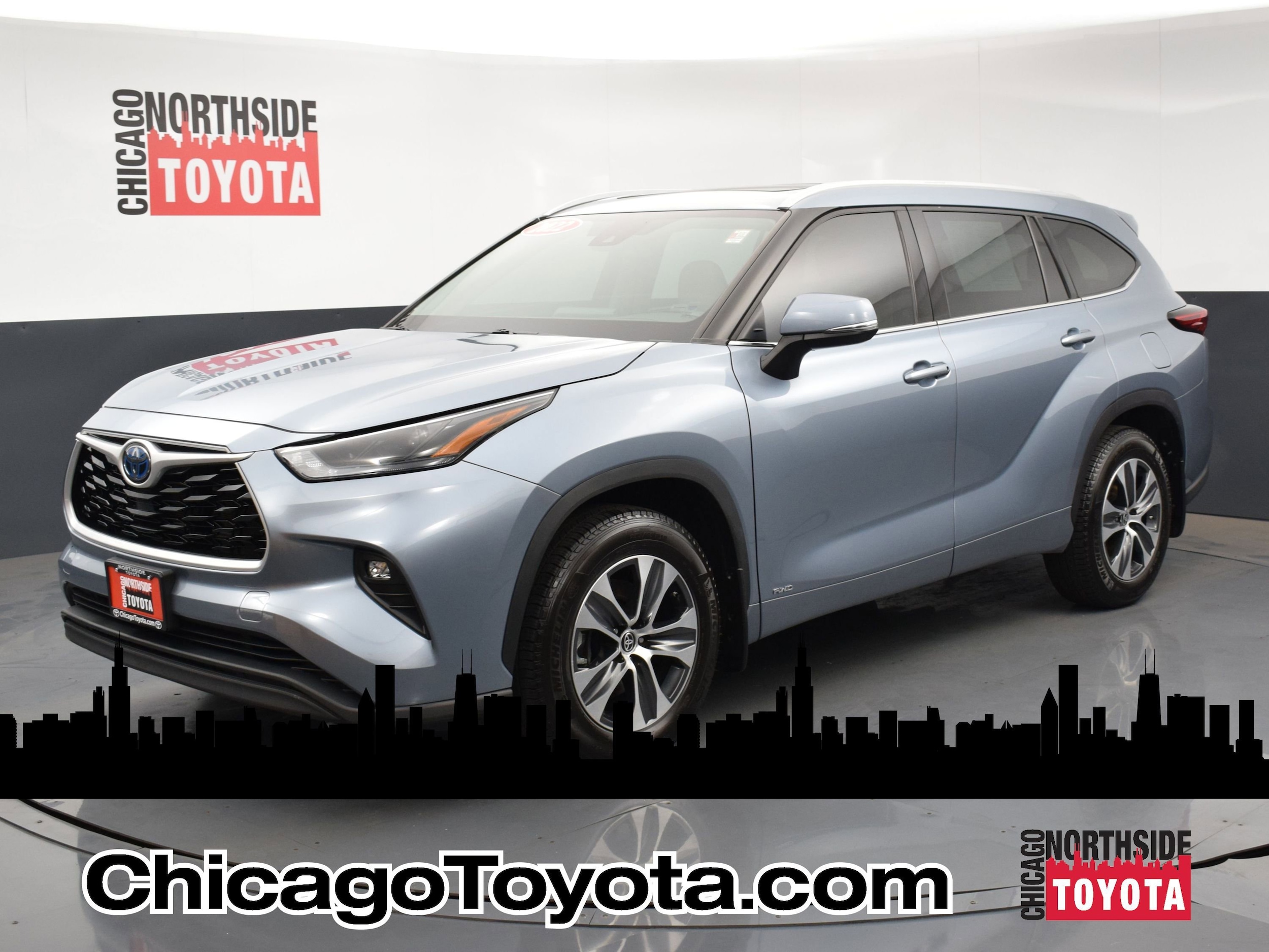2022 Toyota Highlander XLE's photo