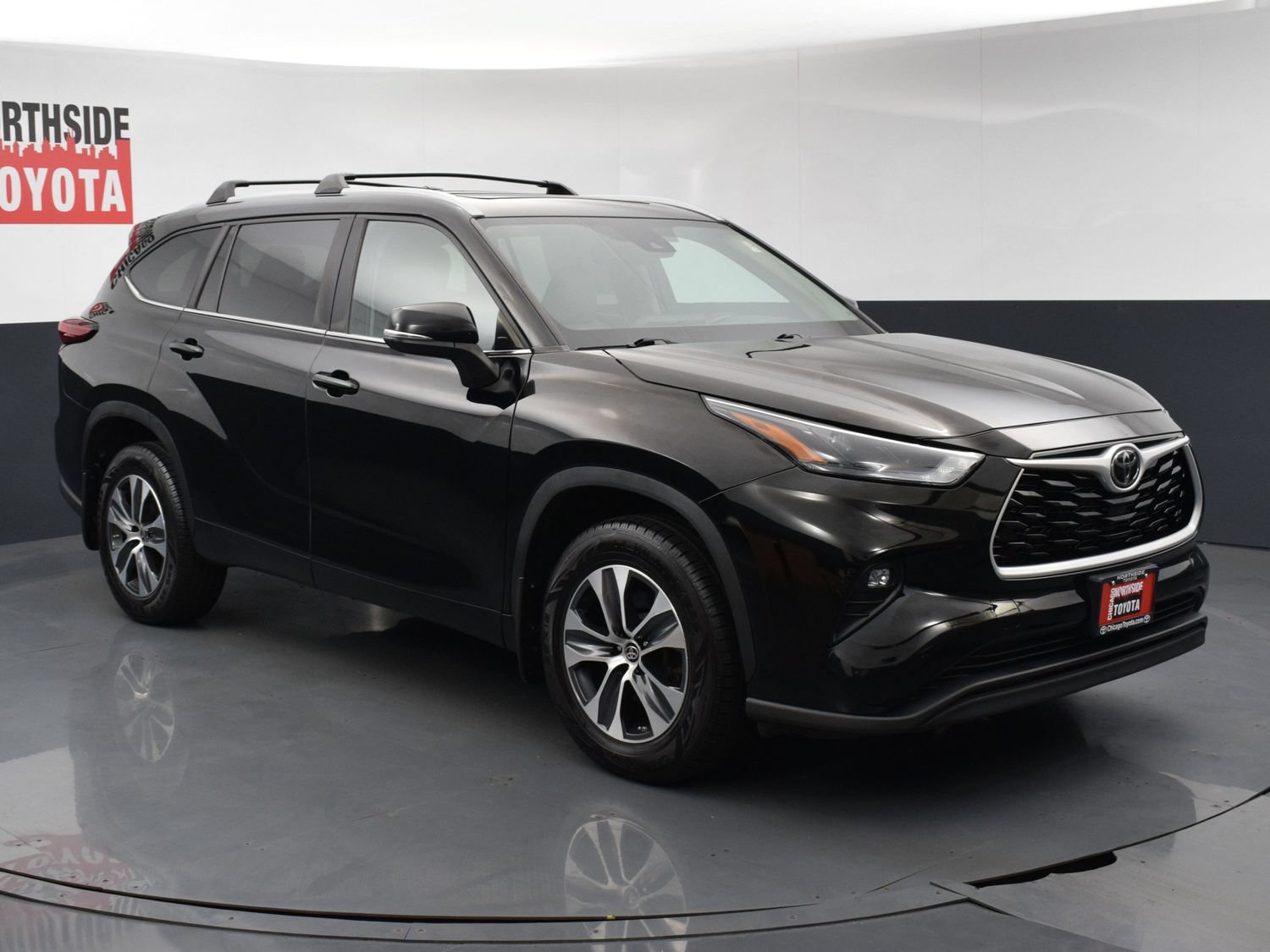 2023 Toyota Highlander XLE - Photo 6