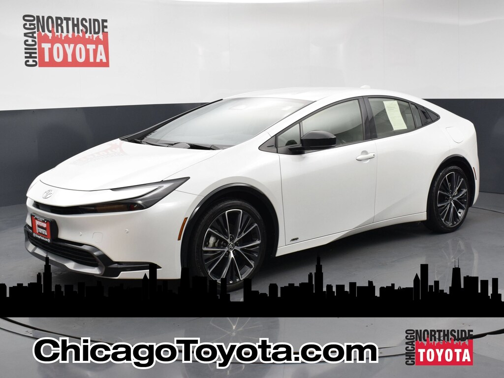 Used 2025 Toyota Prius XLE Hatchback