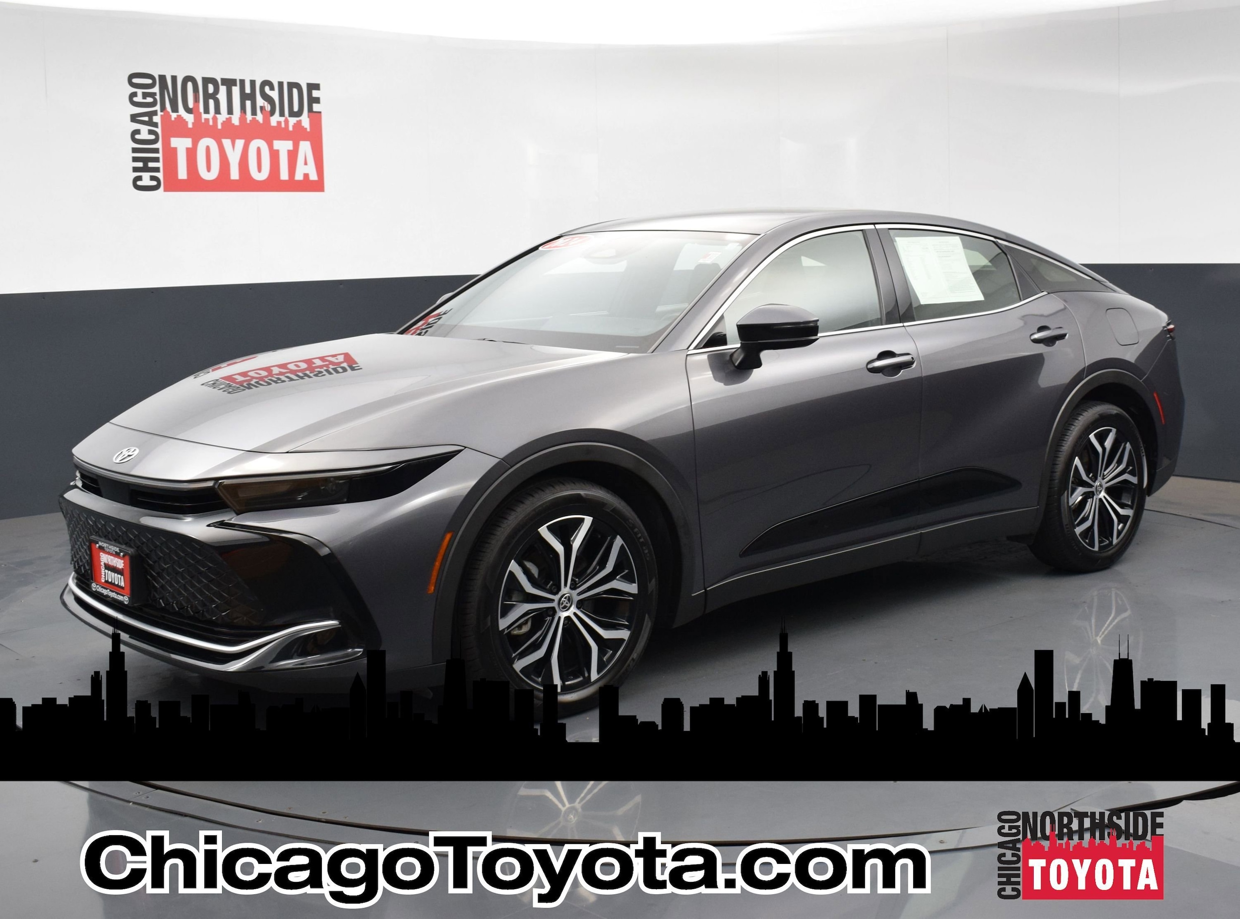 2024 Toyota Crown XLE's photo