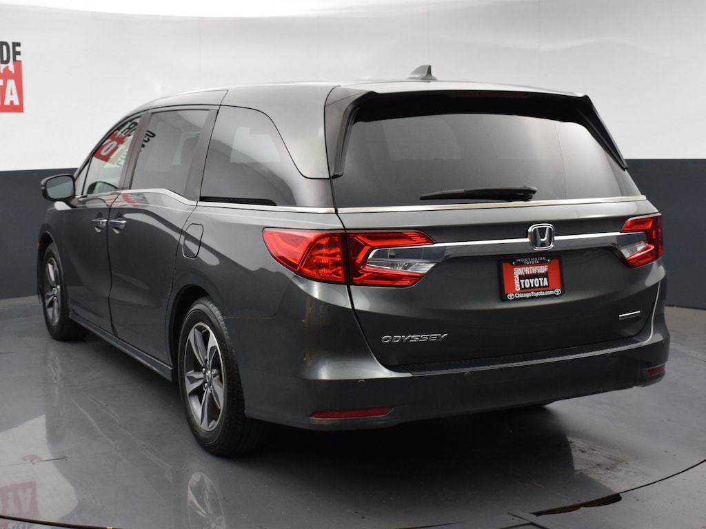Used 2018 Honda Odyssey Touring Mini-van, Passenger