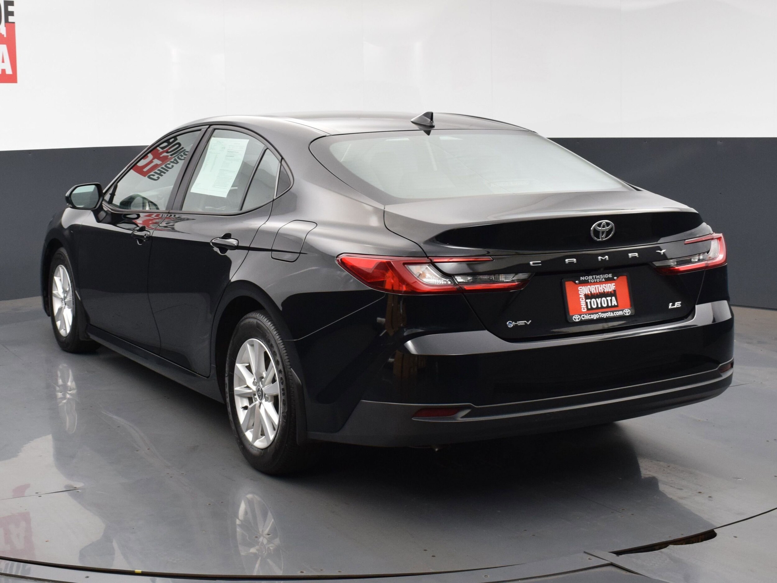 2025 Toyota Camry LE photo 3