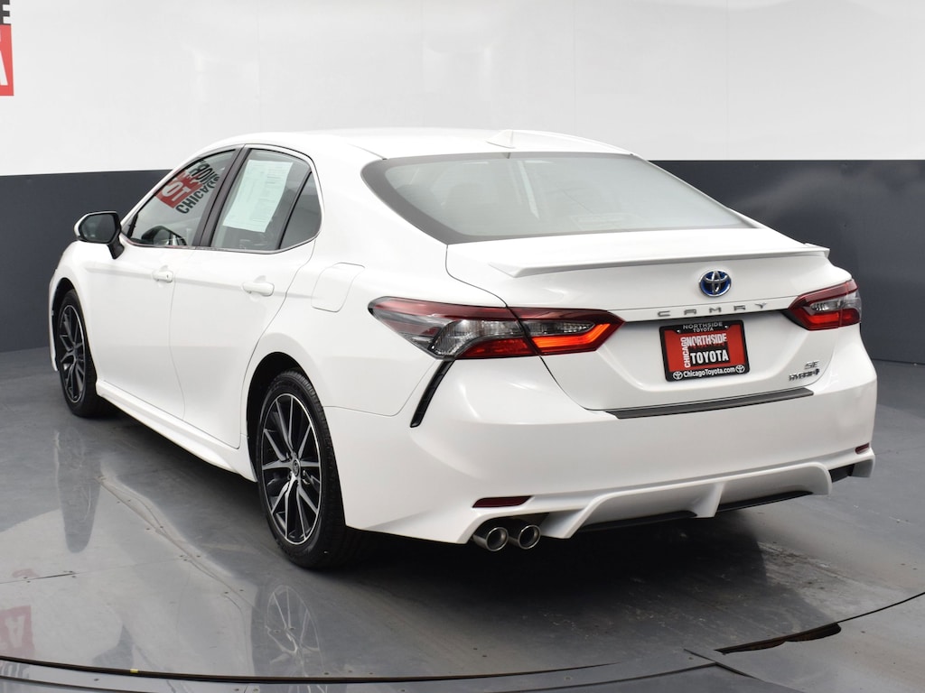 Used 2024 Toyota Camry Hybrid SE Car