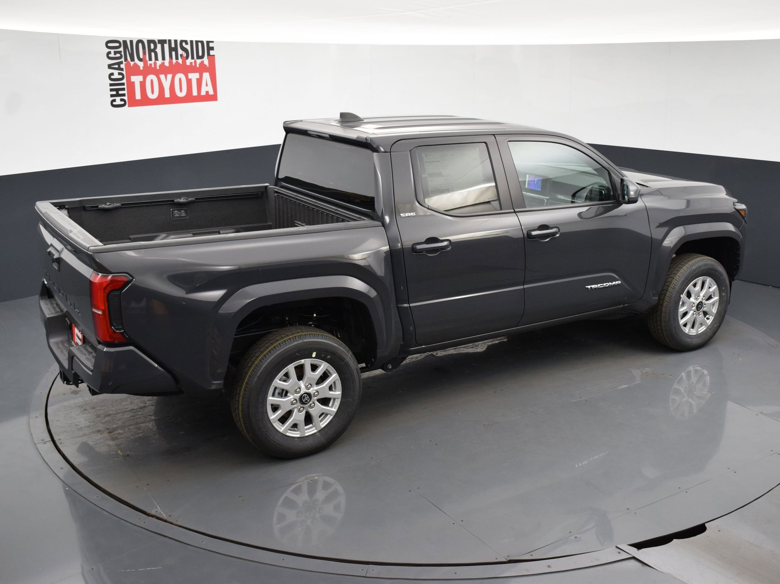 2026 Toyota Tacoma SR5 - Photo 22