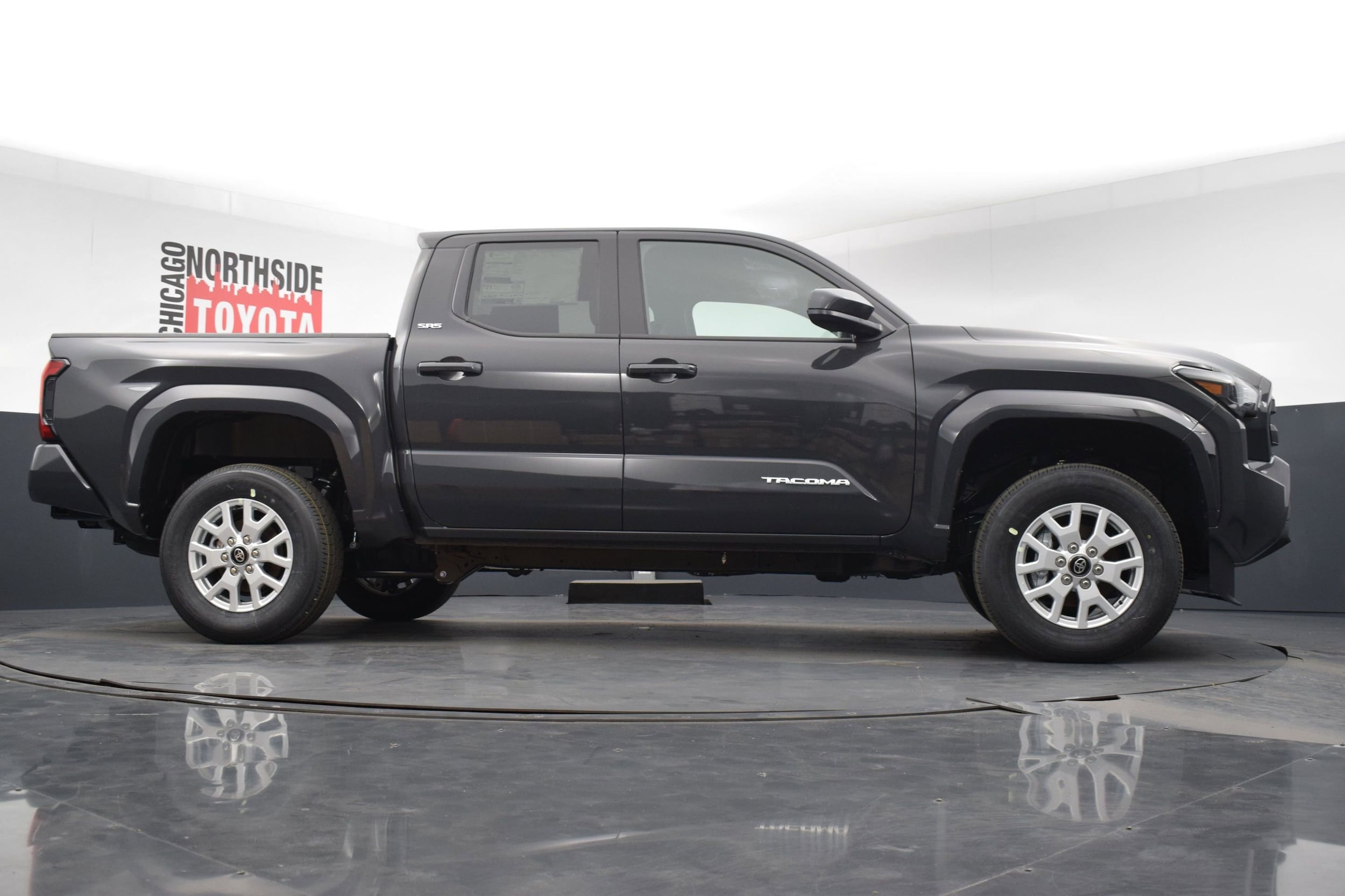 2026 Toyota Tacoma SR5 - Photo 30