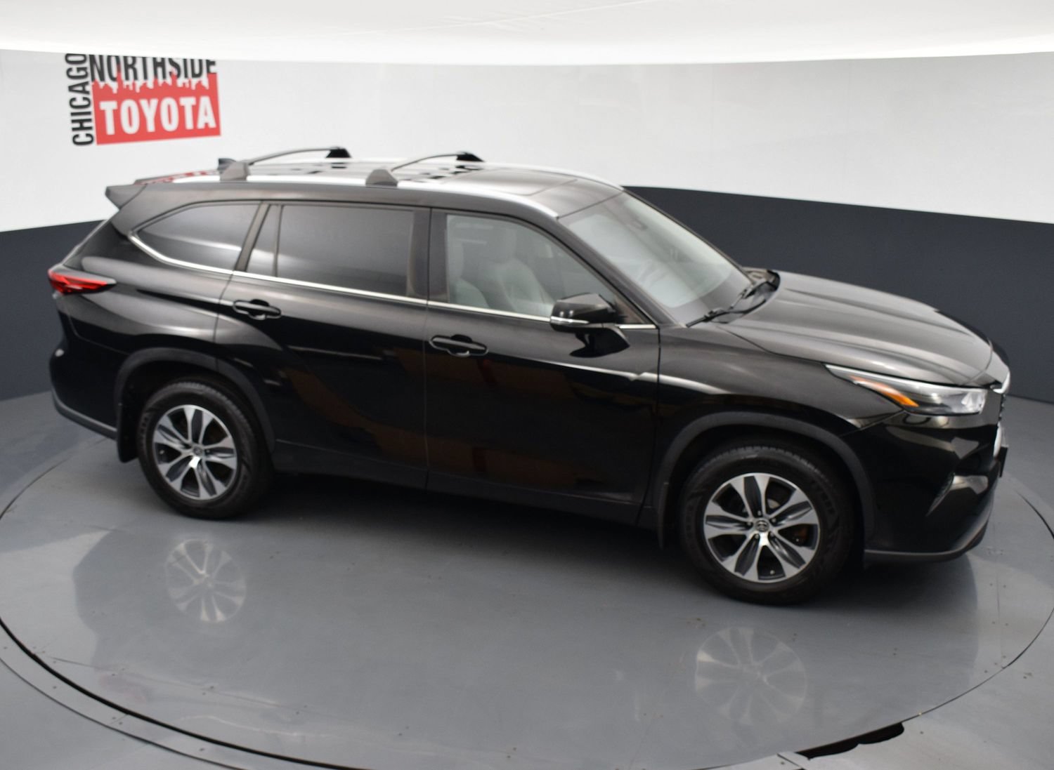 2023 Toyota Highlander XLE - Photo 25