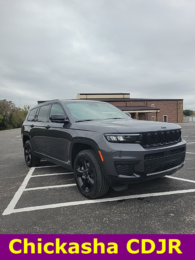 2025 Jeep Grand Cherokee L Altitude's photo