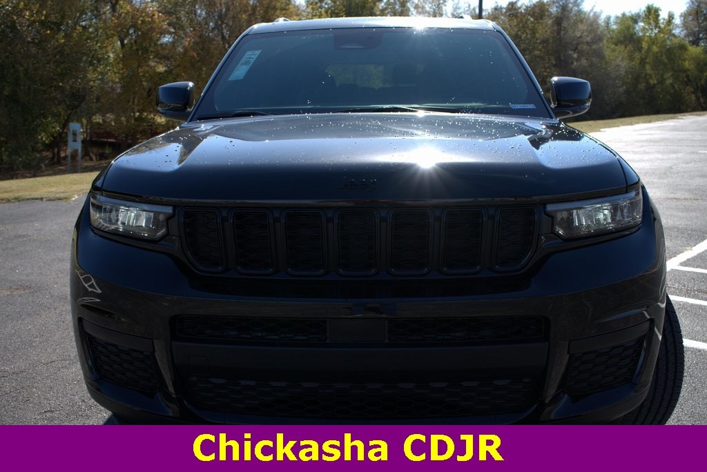 New 2025 Jeep Grand Cherokee L ALTITUDE X 4X4 Sport Utility
