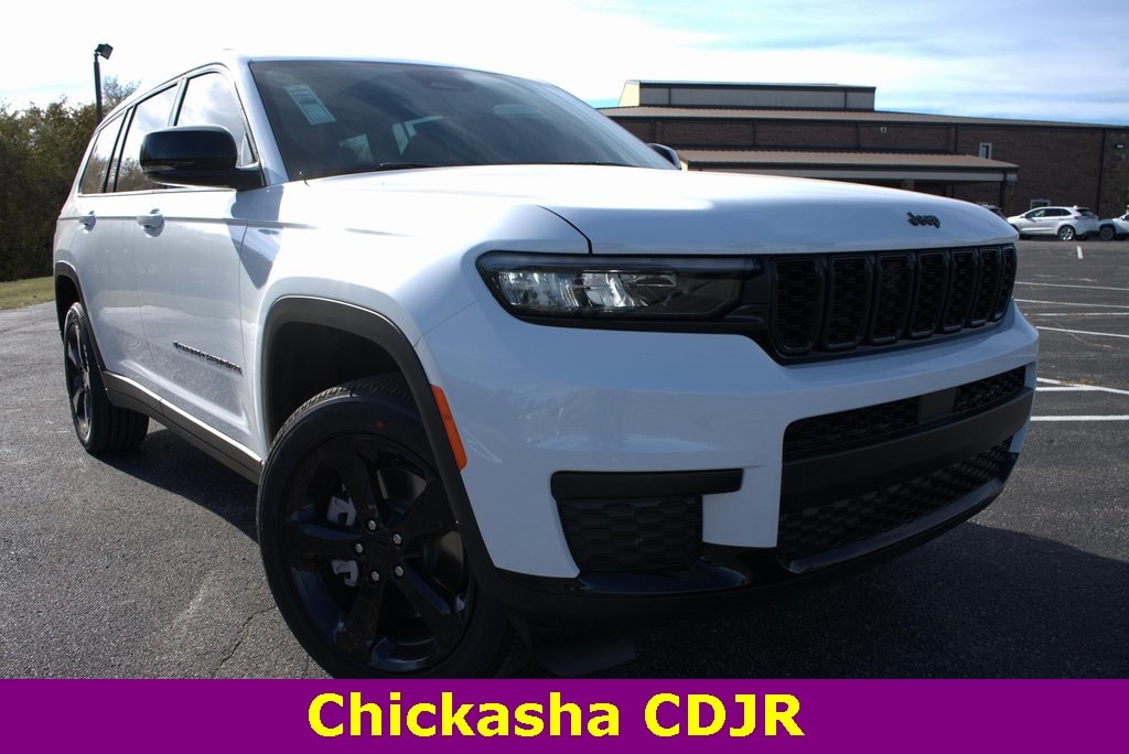 New 2025 Jeep Grand Cherokee L ALTITUDE X 4X4 Sport Utility
