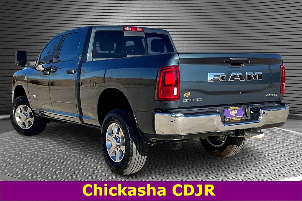 New 2026 Ram 2500 BIG HORN CREW CAB 4X4 6'4 BOX Pickup
