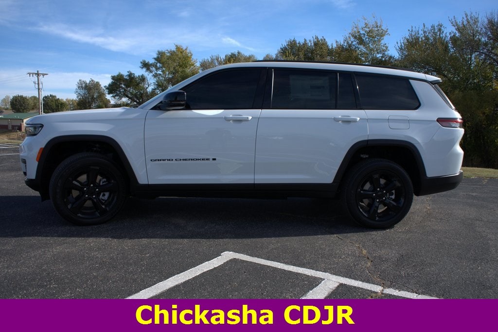New 2025 Jeep Grand Cherokee L ALTITUDE X 4X4 Sport Utility