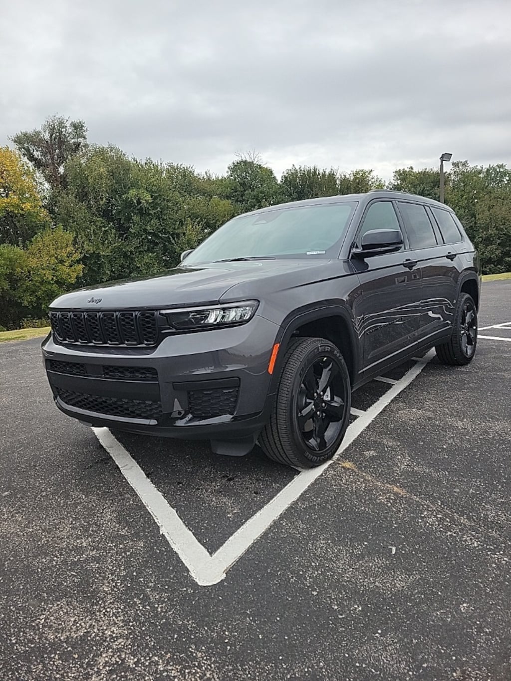New 2025 Jeep Grand Cherokee L ALTITUDE X 4X4 Sport Utility