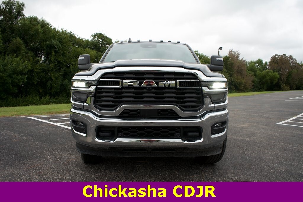 2026 Ram 2500 Big Horn photo 2