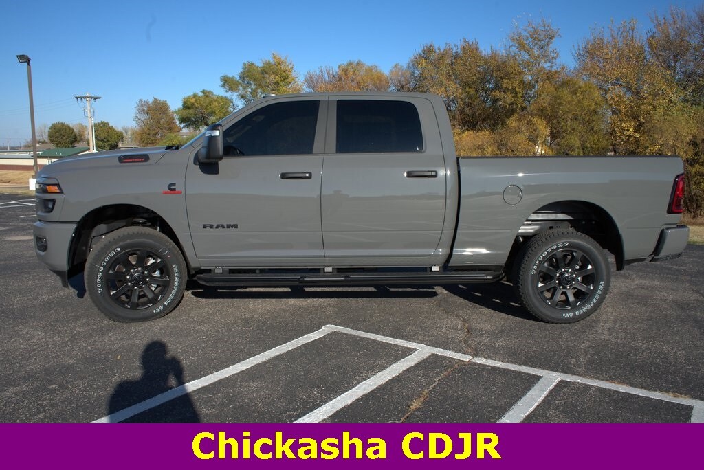 2025 Ram 2500 Big Horn photo 4