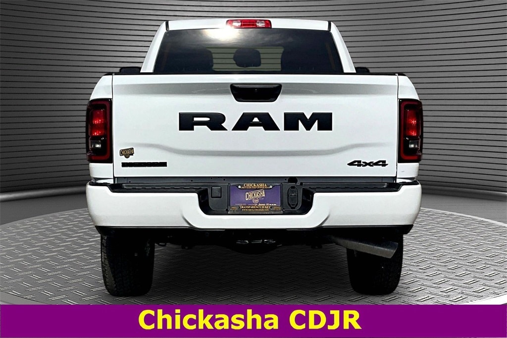 New 2026 Ram 2500 BIG HORN CREW CAB 4X4 6'4 BOX Pickup