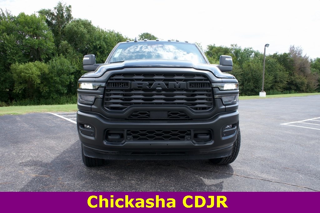 New 2026 Ram 2500 TRADESMAN CREW CAB 4X4 6'4 BOX Pickup