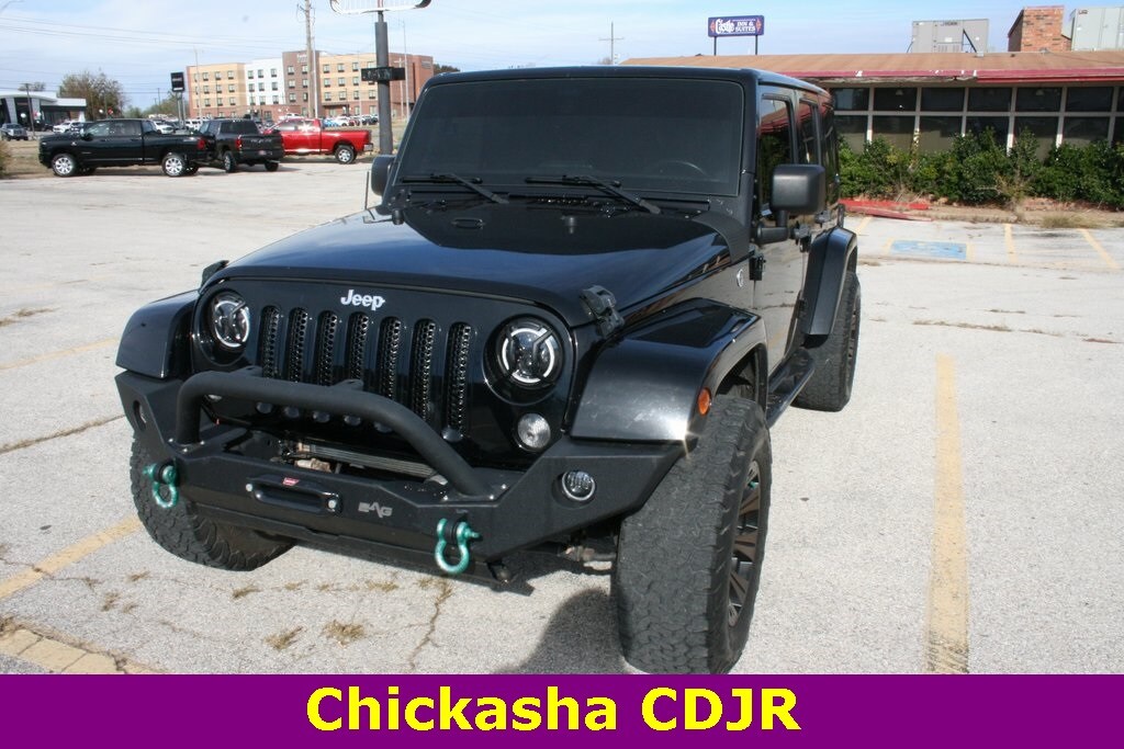 2017 Jeep Wrangler Unlimited Rubicon photo 3