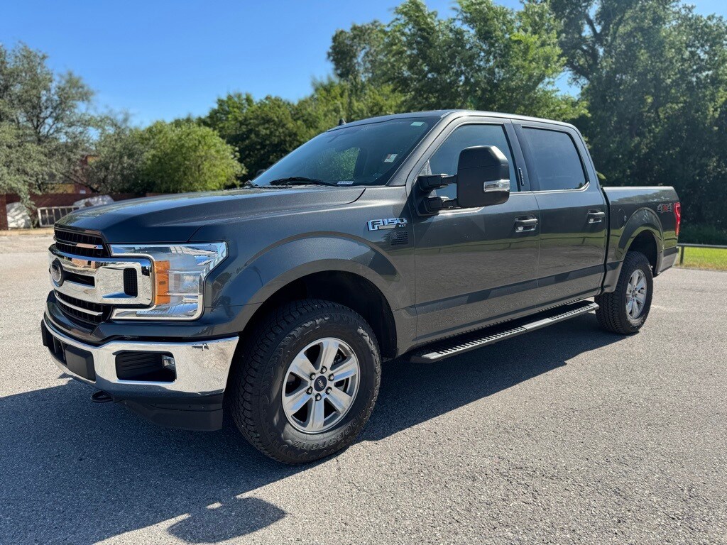 2020 Ford F-150 XLT photo 3