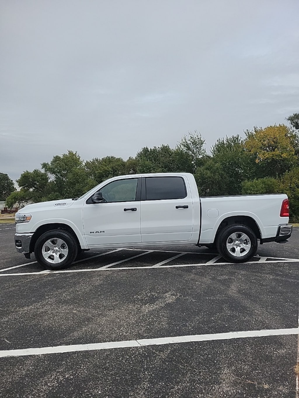 New 2026 Ram 1500 BIG HORN CREW CAB 4X4 5'7 BOX Pickup