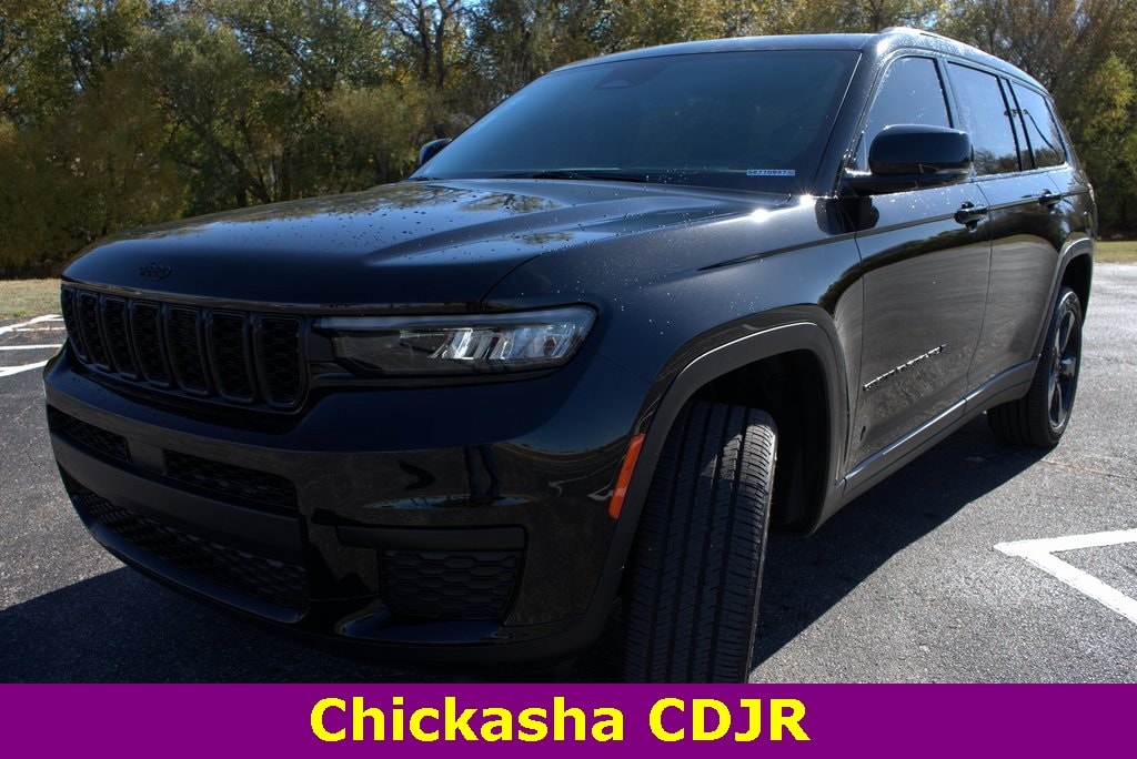 New 2025 Jeep Grand Cherokee L ALTITUDE X 4X4 Sport Utility