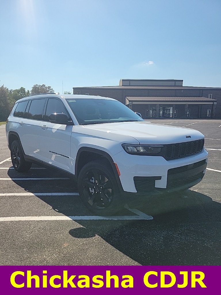 2025 Jeep Grand Cherokee L Altitude's photo