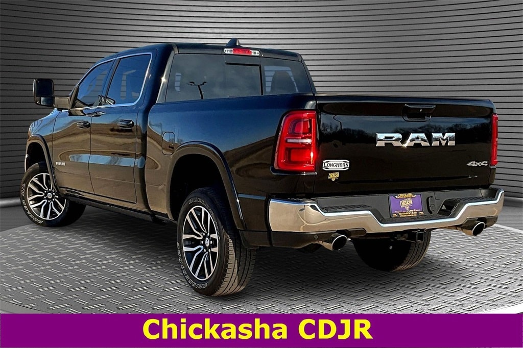 New 2025 Ram 1500 LIMITED LONGHORN CREW CAB 4X4 6'4 BOX Pickup