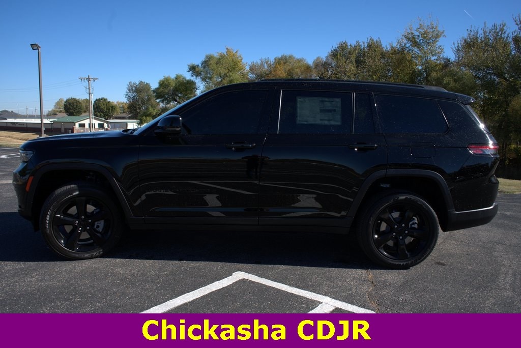 New 2025 Jeep Grand Cherokee L ALTITUDE X 4X4 Sport Utility