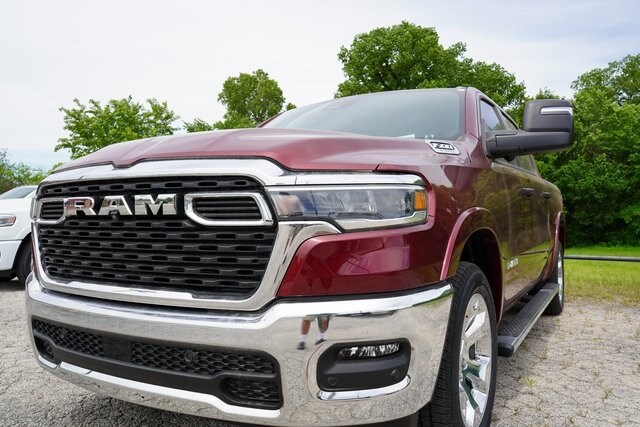 2025 Ram 1500 Big Horn photo 2