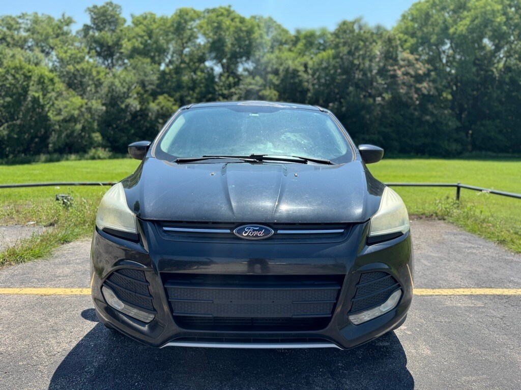 2014 Ford Escape SE photo 2