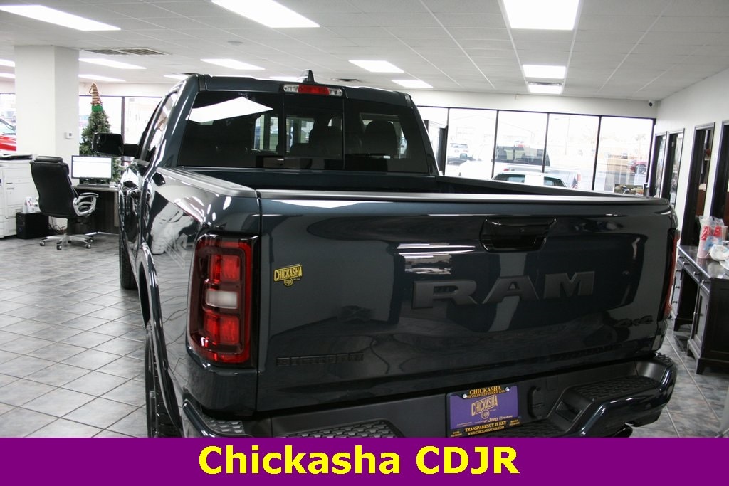 New 2026 Ram 1500 BIG HORN CREW CAB 4X4 5'7 BOX Pickup