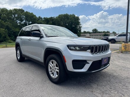 2024 Jeep Grand Cherokee Laredo SUV