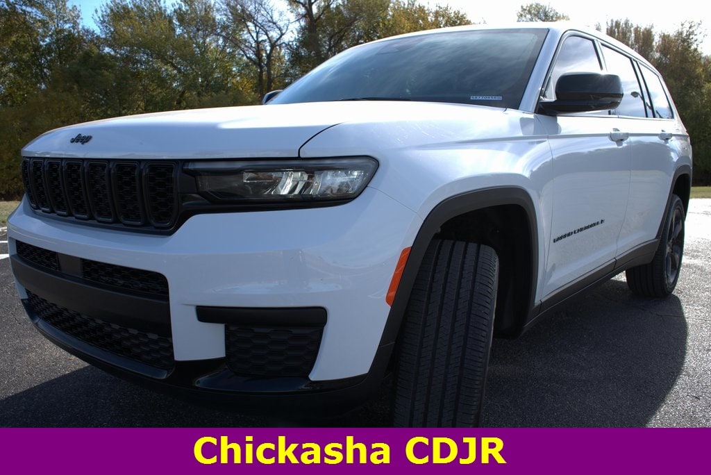 New 2025 Jeep Grand Cherokee L ALTITUDE X 4X4 Sport Utility
