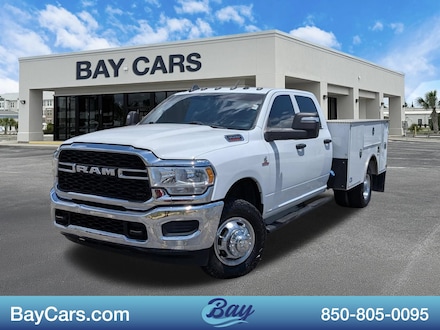 2024 Ram 3500 Chassis Cab Tradesman/SLT/Laramie/Limited Truck Crew Cab