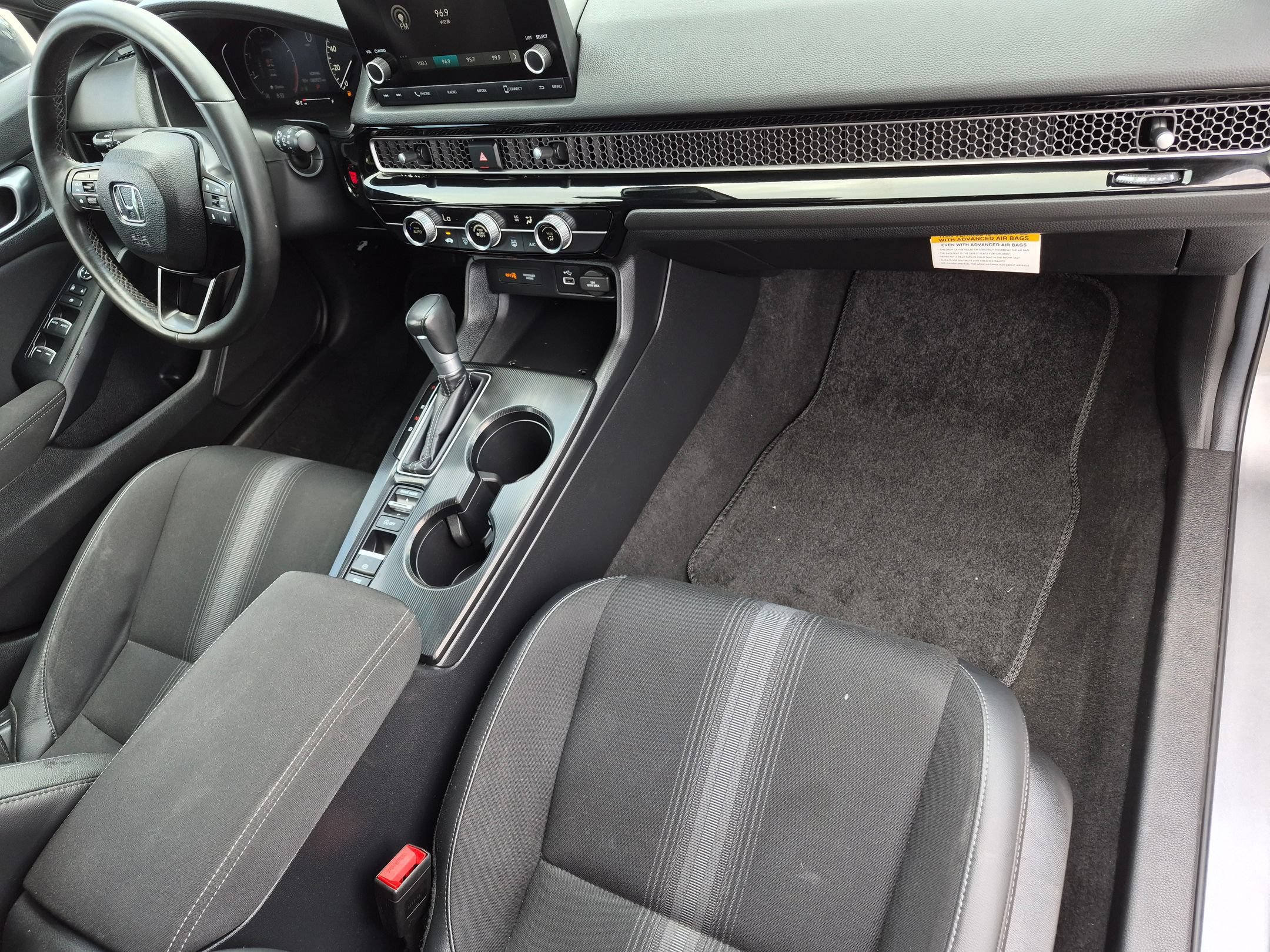 2024 Honda Civic Hatchback Sport - Photo 18