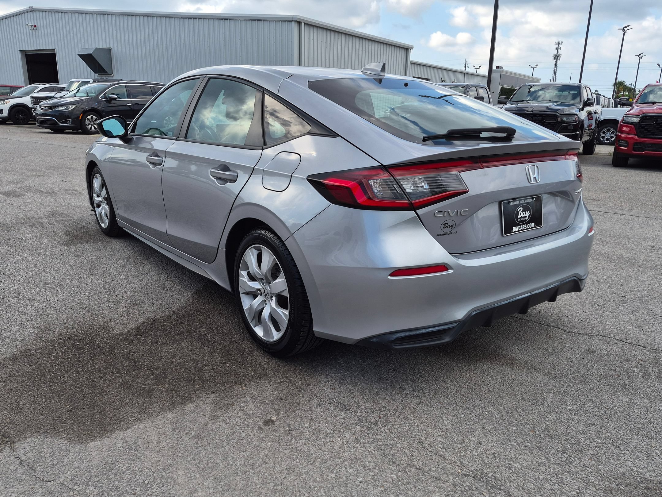 2024 Honda Civic Hatchback Sport - Photo 7