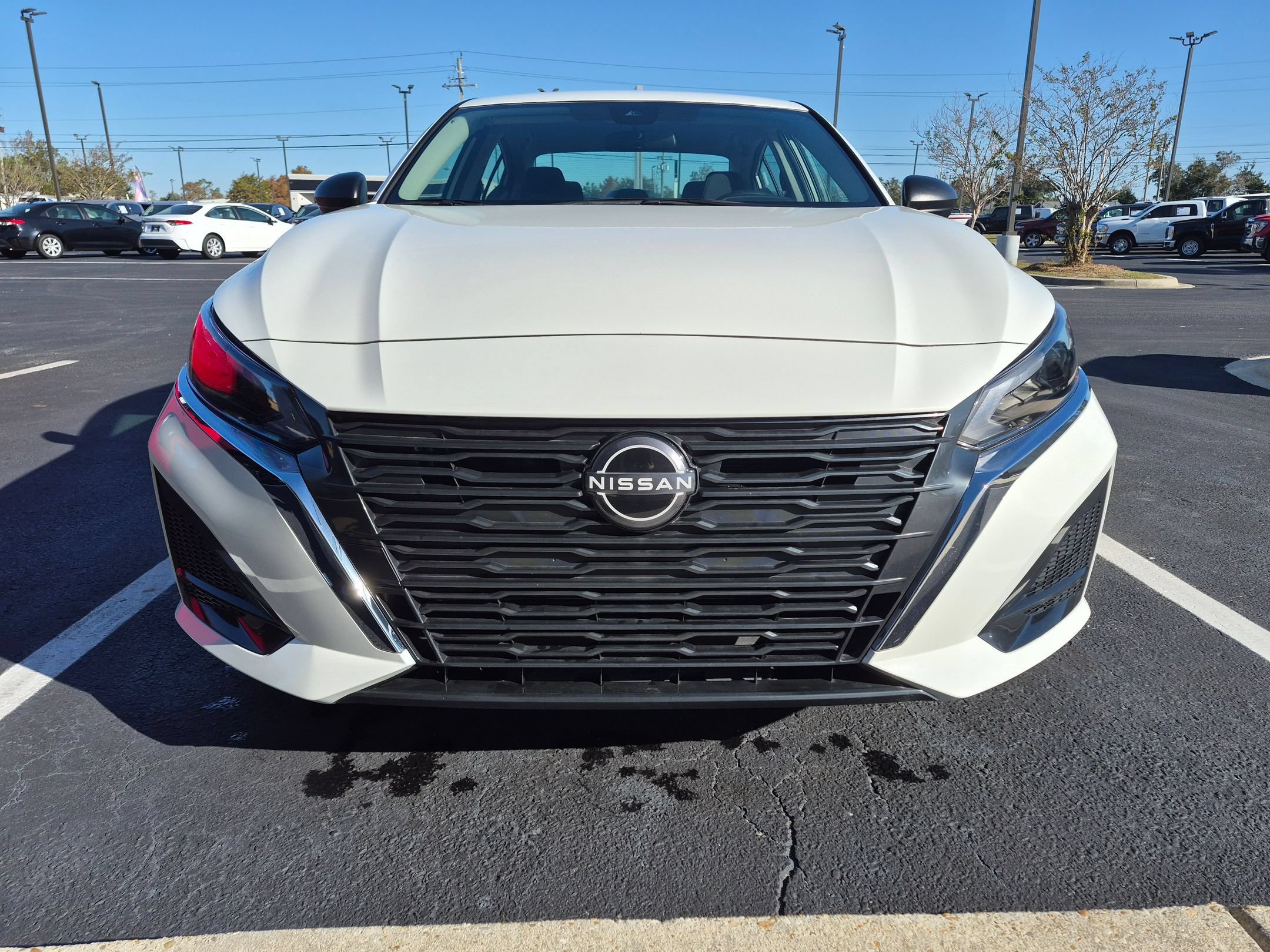 2025 Nissan Altima SV - Photo 2