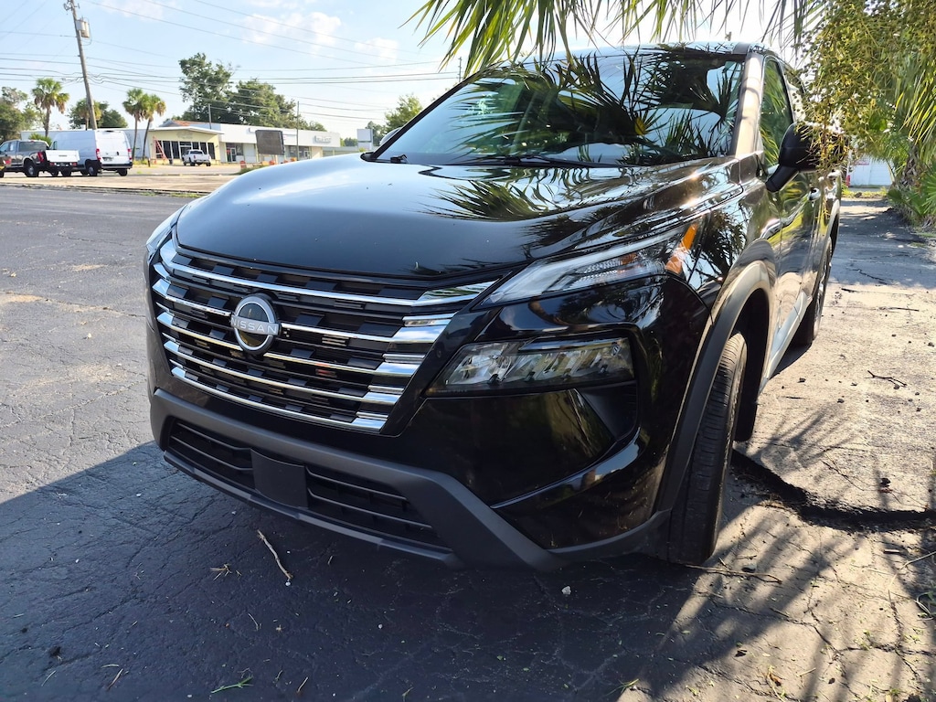 Used 2025 Nissan Rogue S SUV