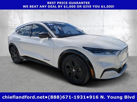 2022 Ford Mustang Mach-E California Route 1 SUV