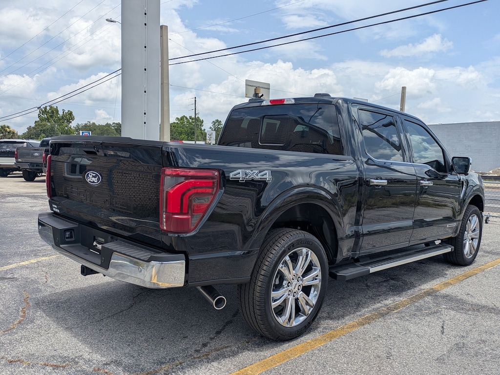 Used 2025 Ford F-150 LARIAT Truck SuperCrew Cab