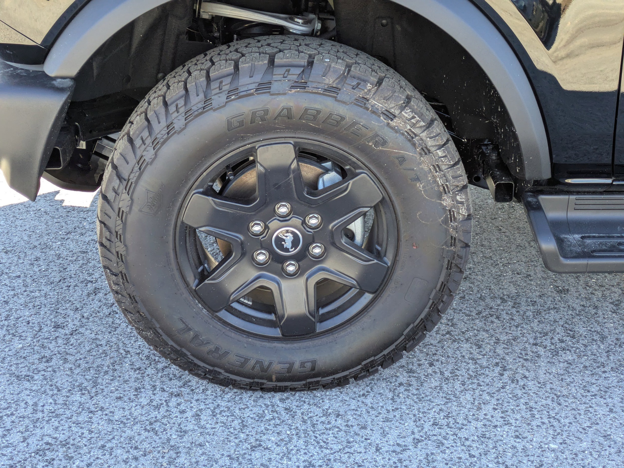 2025 Ford Bronco 4-Door Outer Banks - Photo 10