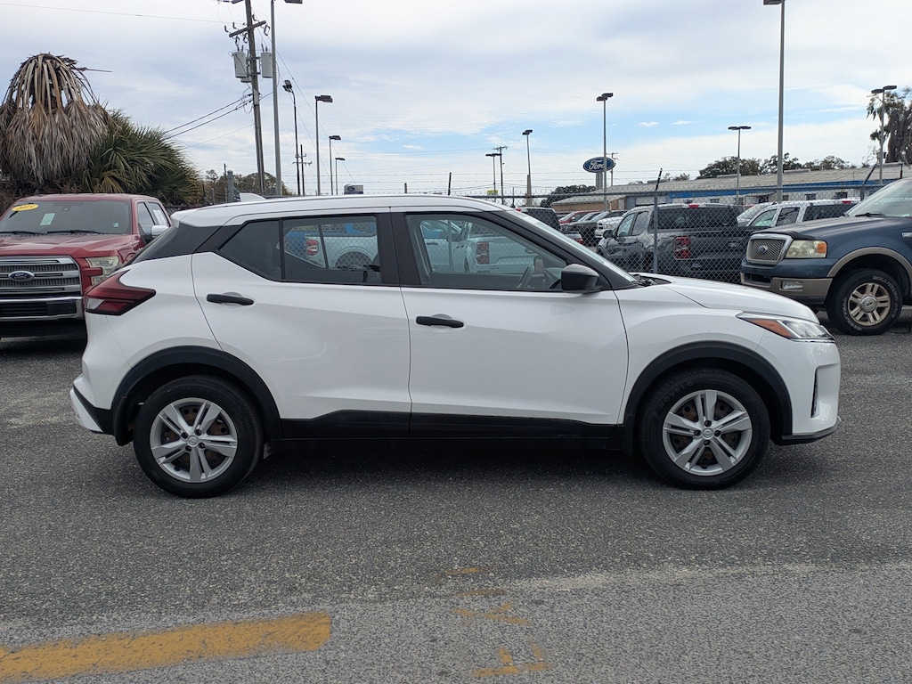 Used 2023 Nissan Kicks S SUV