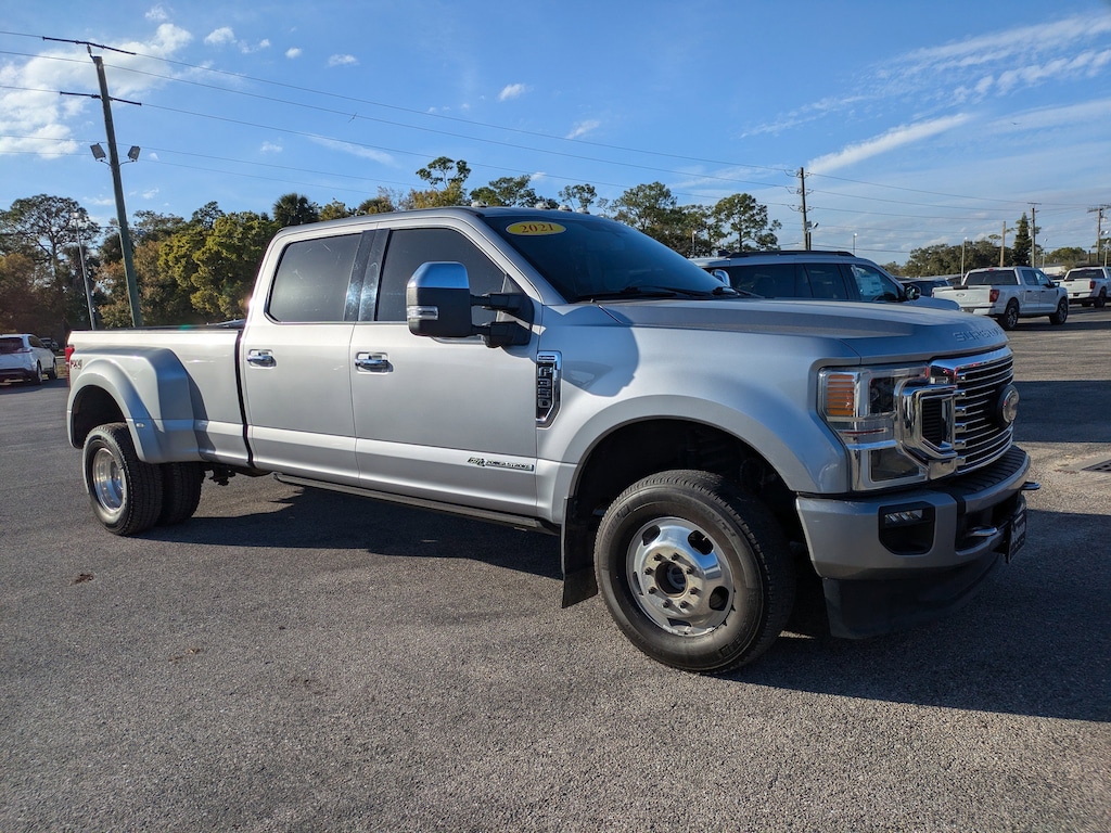 Used 2022 Ford F-350 Platinum Truck Crew Cab